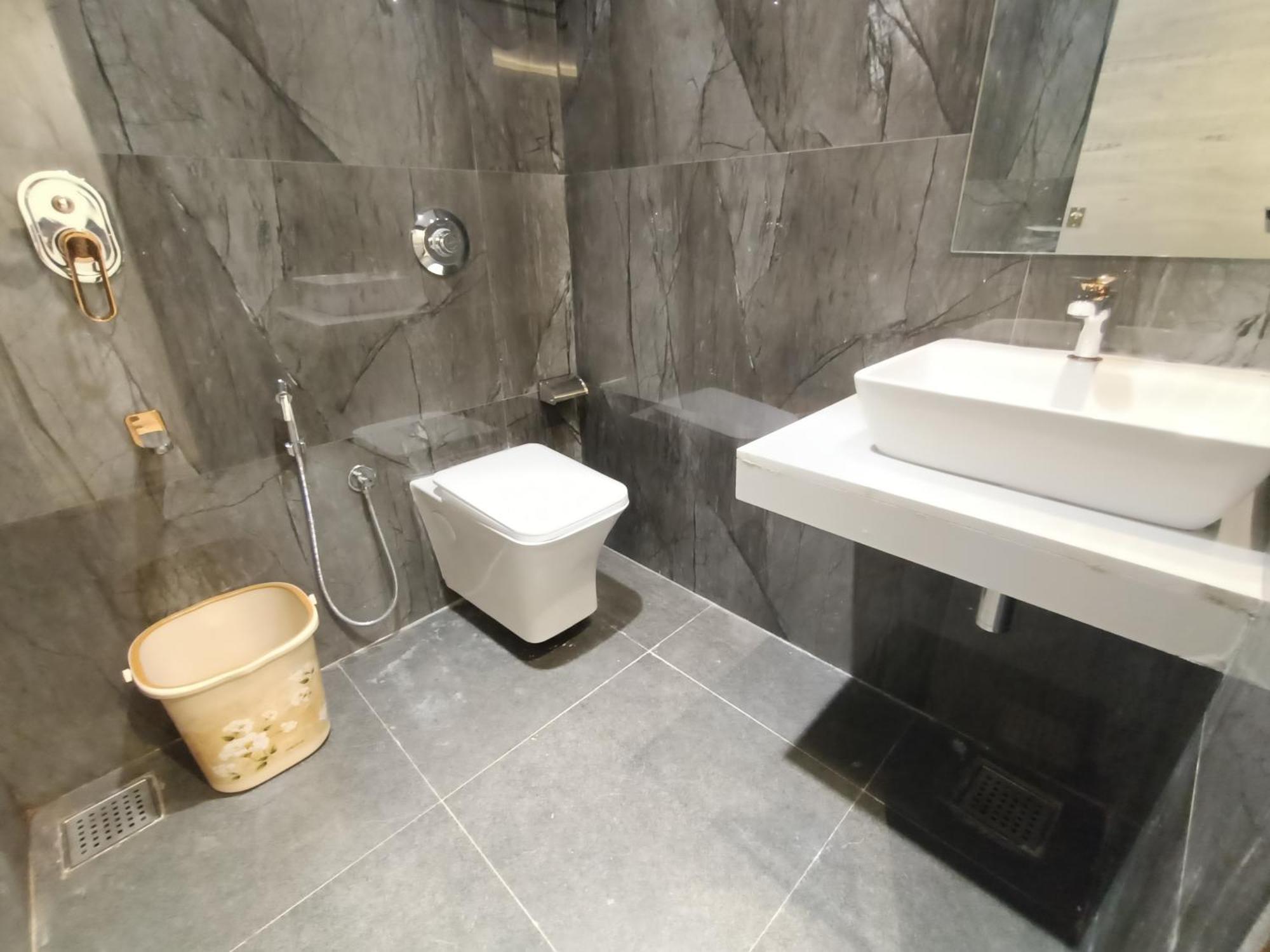 Hotel Beverly Palace Santacruz - Near Bkc - Mumbai Airport T1 エクステリア 写真